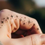 How to Draw Dainty Holiday Sparkle Tattoos for a Minimal Look